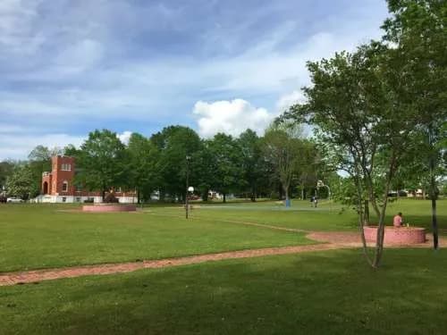 Phil Hardin Park facility photo 2